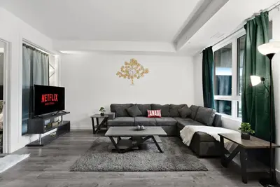 Image de Cozy 2br Suite Just 8 Mins Away from the Niagara Falls and can Sleeps 6 Guests