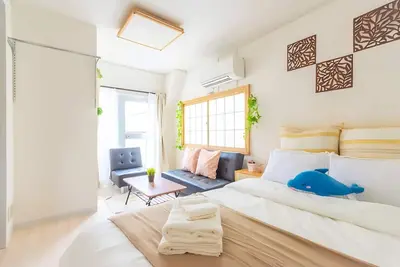 Image de 2 - min to Yomachi. Cost - eff fam rm, 3 - pax. Conv, good eats & shops. Rm 301.