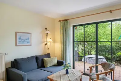 Image de Appartement \"Gutspark Seeblick\" avec terrasse privée, jardin partagé et Wi-Fi