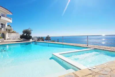 Villa R7- Luxury with Sea Views