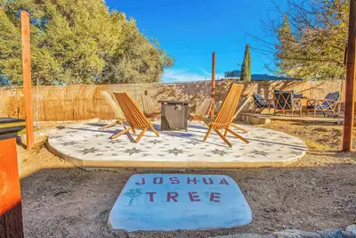 Image de New: Oasis in the Desert - Pool & Hot Tub Retreat