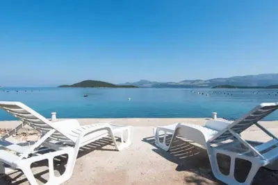 Image de Spacious and Cozy Seafront Apartments
