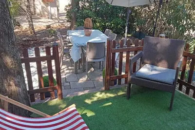 Image de Vacances dans le sud à 20km de la mer, camping familial