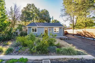 Image de Mountain Avenue Cottage *30+ Days Rental