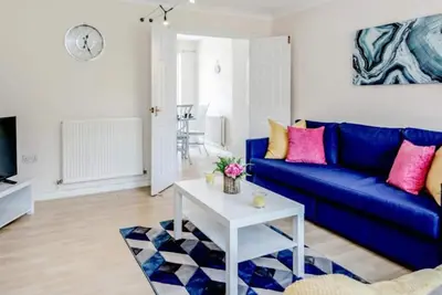 Image de Dunraven Spacious 3 Bedroom 2 Bathroom House with garden