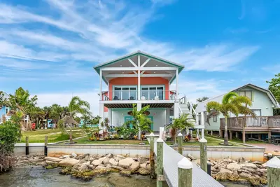 Image de Boater's paradise-Private Island-Water-front-Close to Sebastian Inlet-Pets okay