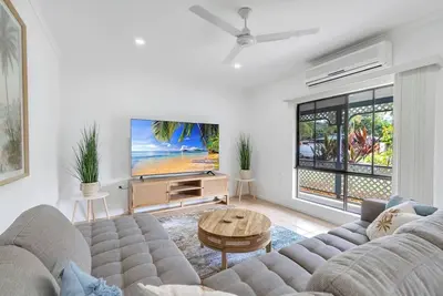 Image de Casa Del Mar Poolside Retreat Near Trinity Beach