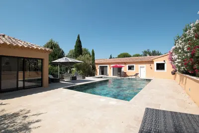 Image de Clos des Griottes / Clim Jacuzzi Parking