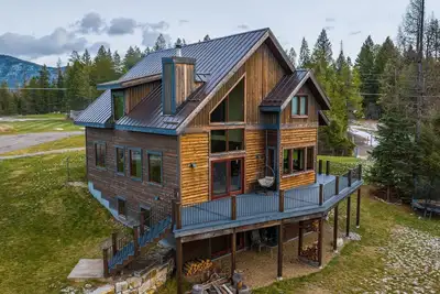 Image de Secluded River Retreat 8 minutes from West Entrance to Glacier National Park.