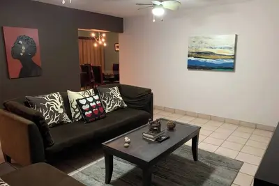 Image de Cozy Spacious Apt. In The Cacho District Tijuana Baja California Mexico.