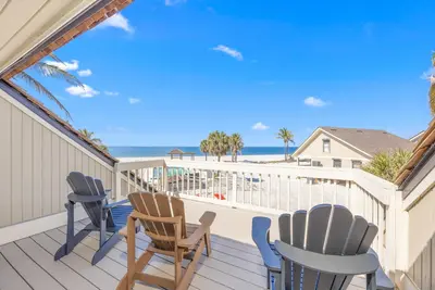 Perfect Beachfront Retreat Captiva Island - Sleeps 8