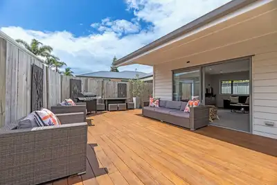 Image de Unwind Papamoa Beach - Papamoa Holiday Home