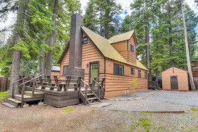 Image de Moose Manor w/ Bbq | Near Tahoe Hiking!