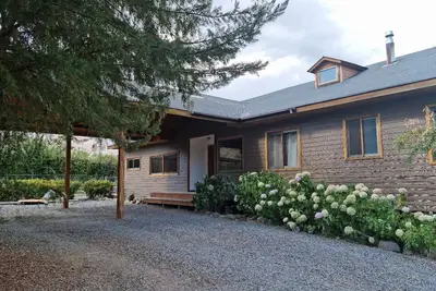 Image de Mountain House in San Francisco de los Andes, ideal for families.