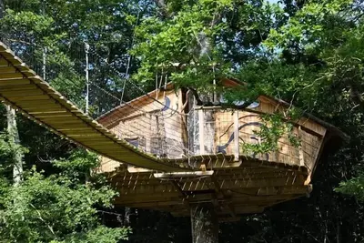 Image de Cabane Dans Les Arbres 2 Personnes