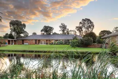 Image de Wine Country Homestead - Spacious Retreat in the Heart of the Hunter Valley