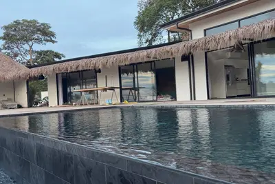 Image de Luxury house with ocean view, 5min away from the beach