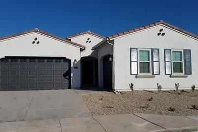 Image de Charming 1-Br with Nearby Restaurants, Trails, Sports, Movie & Activities