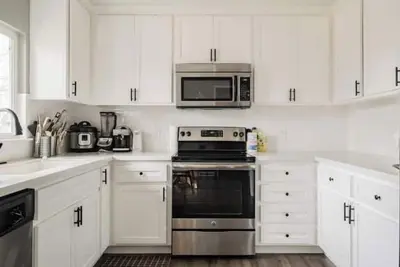 Image de Charming 4br Arden Retreat