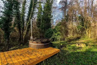 Image de Dream By The Stream In A Yurt, Taliándörögd, Hungary