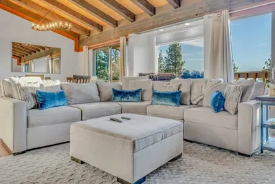 Image de Cozy Mountain Escape Near Diamond Peak Ski Resort