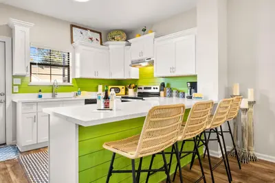 Image de Big Fam Lodge Townhomes - Near Casinos & Golf - Sleeps 24