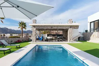 Image de Biznaga Luxury Beach House in San Carlos 3 Br with Pool
