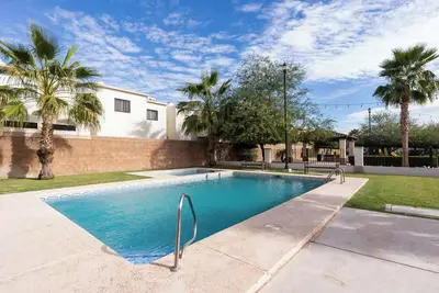 Image de Elegant House in Las Provincias Nvo Mex 3 Br