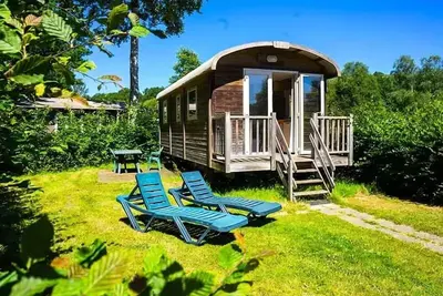 Image de Roulotte - 2 Chambres 4 personnes