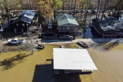 Image de Hunting Lodge on The Black River