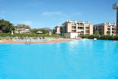 Image de 5 bed places with swimming pool in the area Coop