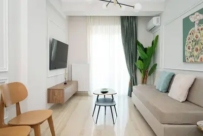 Image de Margo Luxury Living 2 by 8essentially