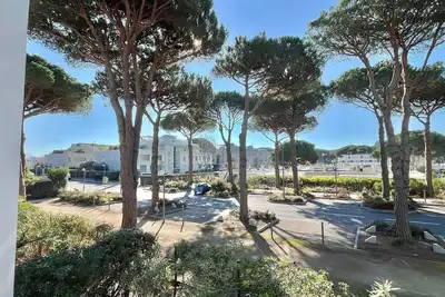 Image de Studio confortable pour 4 pers avec parking à 10 min de la plage