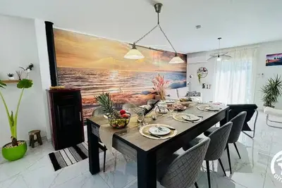Image de L'été s'est installé, il est grand temps enfin de se poser dans ce havre de paix!