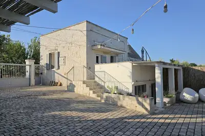 Image de Masseria Pietramia suggestive dwelling immersed in the green Itria Valley