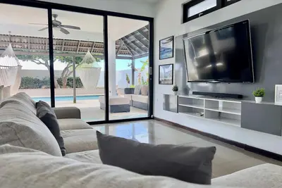 Image de Endless Summers | Modern Estate with Private Pool