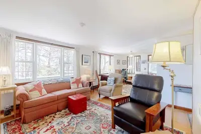Image de Cozy Cottage Walk to Nauset Beach!