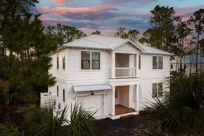 Image de Steps to Community Pool & Seacrest Town Center! 4 Bikes Included! Pet Friendly