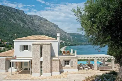 Image de Villa Barbati\nExperience moments of pure relaxation.