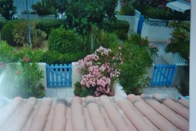 Image de Vacation home for 3 pers. Nrh, pool in complex, terrace with conservatory.