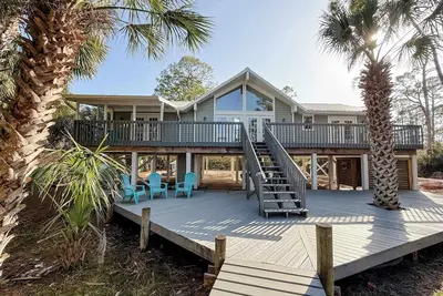 Image de Canal Front- Pet Friendly- Boat Dock St. George Island-Beach access
