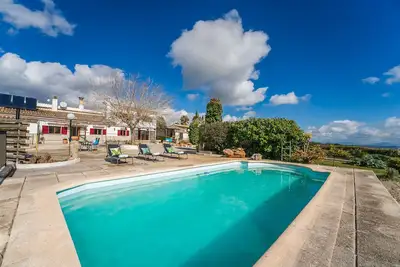 Image de Finca Ca Na Venta avec piscine