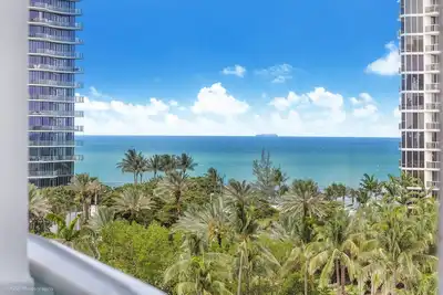 Image de Cozy Ocean Views Condo w/Pool & Tennis Court
