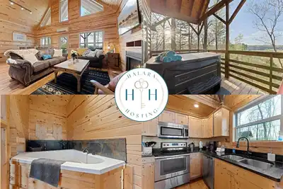 Image de Mnt. View Cabin Near River w/ Hot Tub + Fire Pit