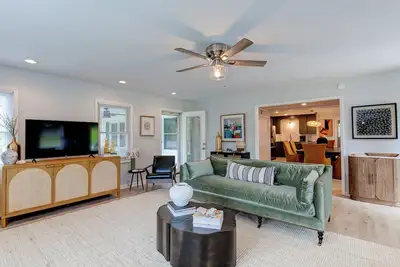 Image de Mountain Valley Creekside 3-bedroom house with Ac and WiFi in Marion