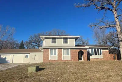 Image de Huge 9-10 bedroom w/Gorgeous 120k Remodel - Great for Xl Families or Contractors