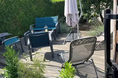Image de Cet appartement de 45 m en sous-sol de ma maison \nplafonds ne dépasse pas 2 m