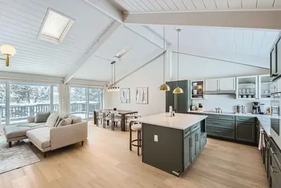 Image de Townhouse with private hot tub in Eagle Vail