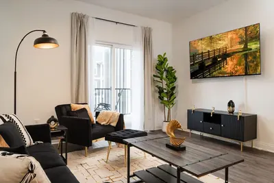 Image de Illustrious Suite Spacious 2br 2ba 2 King Beds Wfh