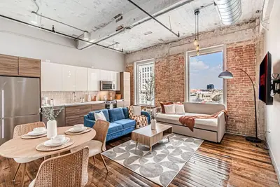 Image de Central Downtown Dallas Loft